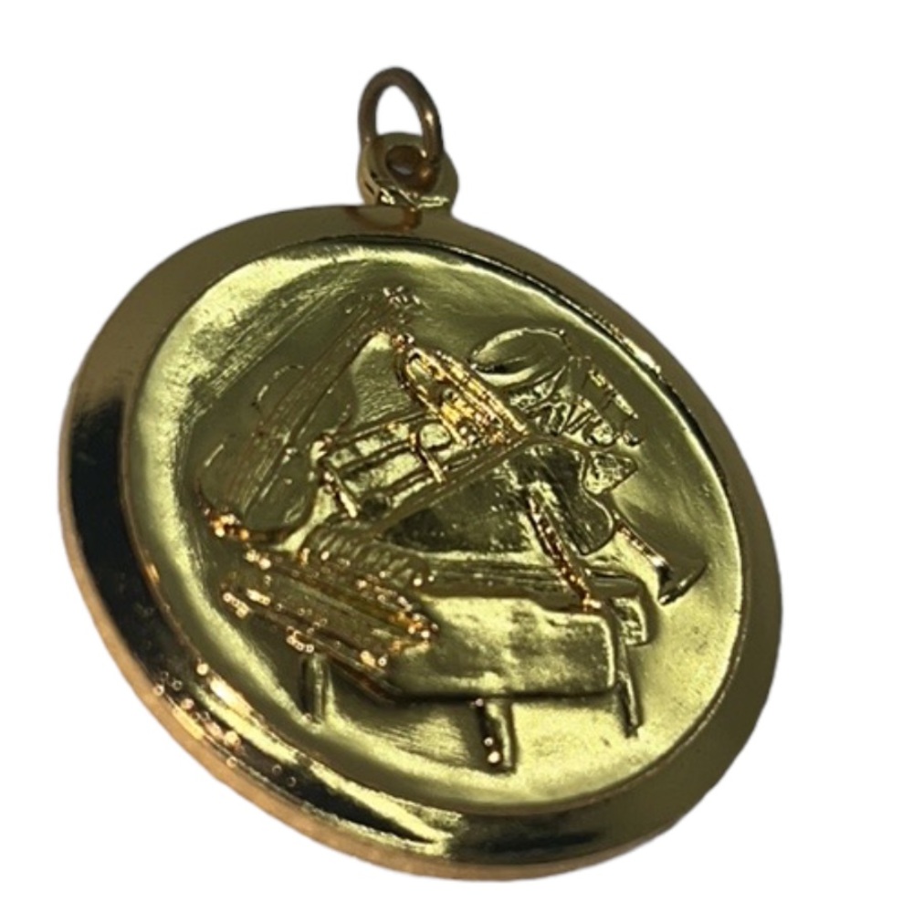 MUSICAL INSTRUMENT PENDANT CHARM GOLD TONE, PIANO, VIOLIN, SAXOPHONE, NOTES